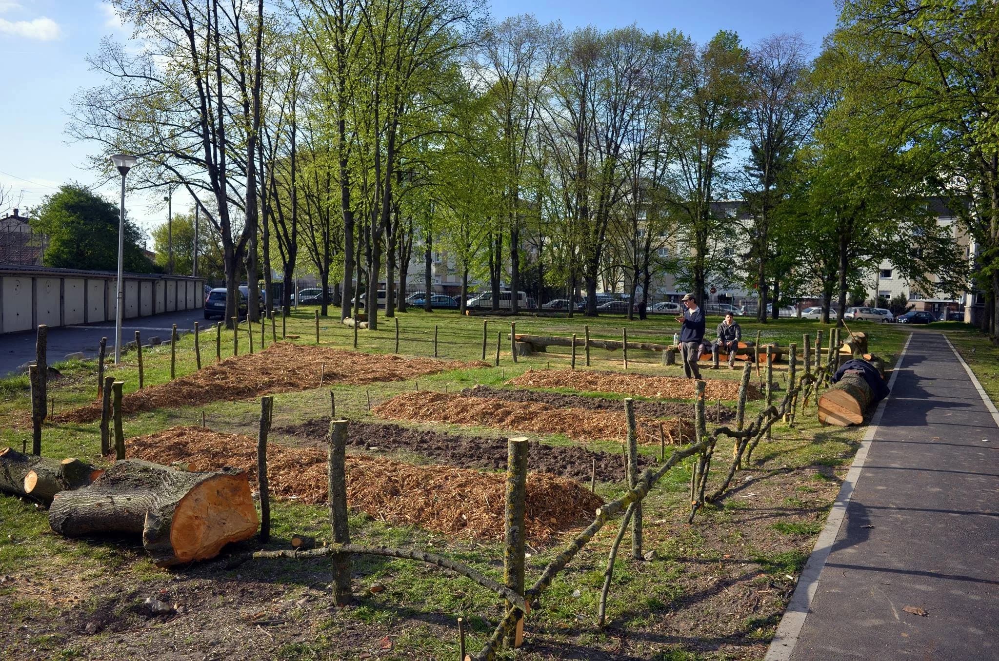 Jardin de Barbara, Stains • vue d'ensemble sur les prairies